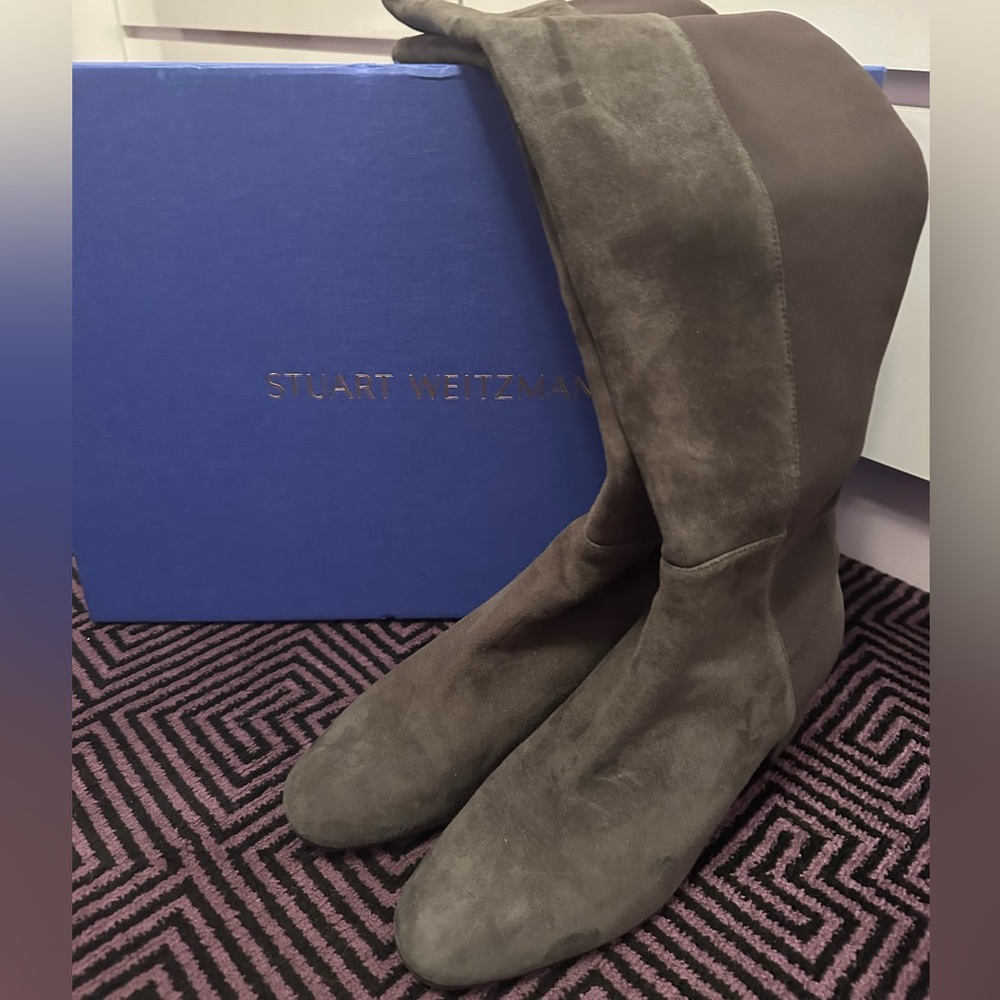Stuart Weitzman Reserve low heeled knee high boots